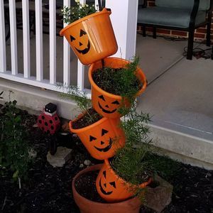 Meet your Posher, Pam